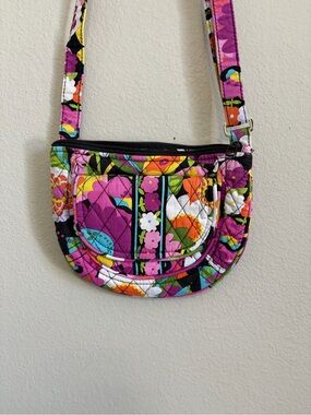 Vera Bradley Retired Va Va Bloom Lizzy Small Crossbody Bag & Clip Zip ID Case